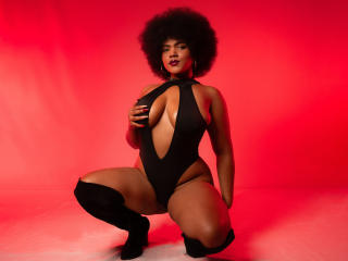 AliceJelanni Image Gallery