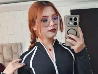 EmmaThomsonn Image Gallery