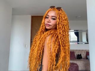 Watch Evakurlly live on cam on XLoveCam
