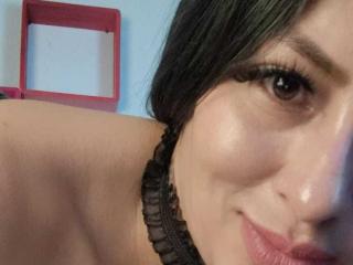 ZaiiraFox MILF Live - Photo 12/21