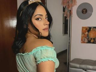SofiaDurand Blowjob XXX Cams - Photo 8/14