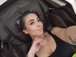 Watch ConnyShellie live on cam on XLoveCam