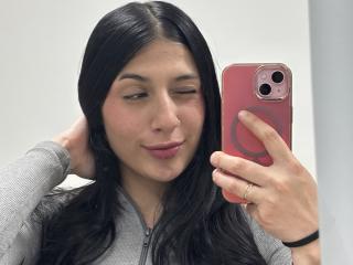SophieBeaumont Blowjob XXX Cams - Photo 6/21