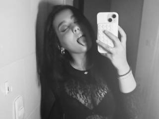 SofiaBrowm Blowjob XXX Cams - Photo 12/21