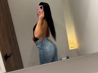 AlessiaFerry Webcam Porno Live - Photo 19/21