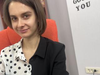 Jilliyi Show Porno en Live - Photo 10/21