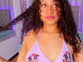 SofiaPassionne Blowjob XXX Cams - Photo 16/21