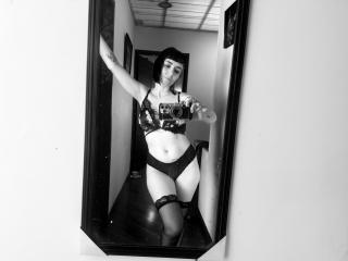 SaraleePoison Blowjob XXX Cams - Photo 21/21