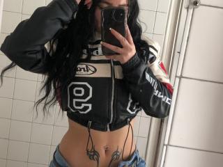 ViolettaSquirt Baise Anal - Photo 7/21