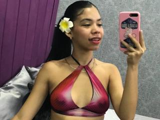EmaGarces Seins Liveshow - Photo 10/21
