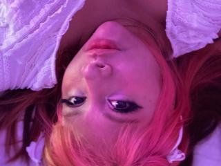 LinaMoon live cam model at XLoveCam