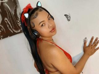 SoleneFontaine Blowjob XXX Cams - Photo 11/21