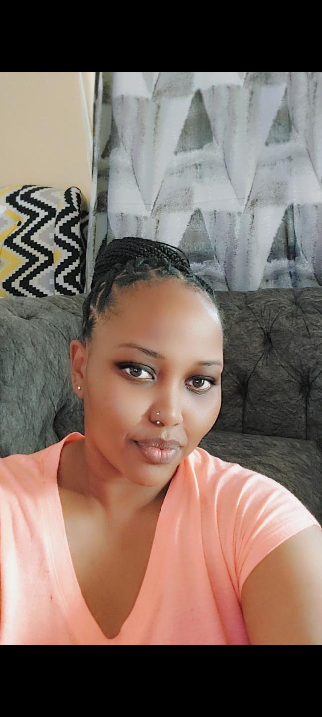 TeeTolia from XLoveCam