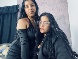 Watch AdelaandSharick live on cam on XLoveCam