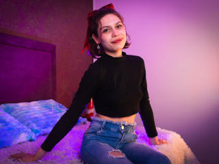 SophieBlake Blowjob XXX Cams - Photo 15/15