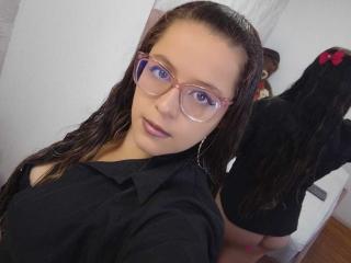 CleareRems Webcam Sexe Direct - Photo 16/21