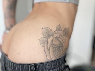 DaneeSoHot Amateur Live Webcam - Photo 18/21
