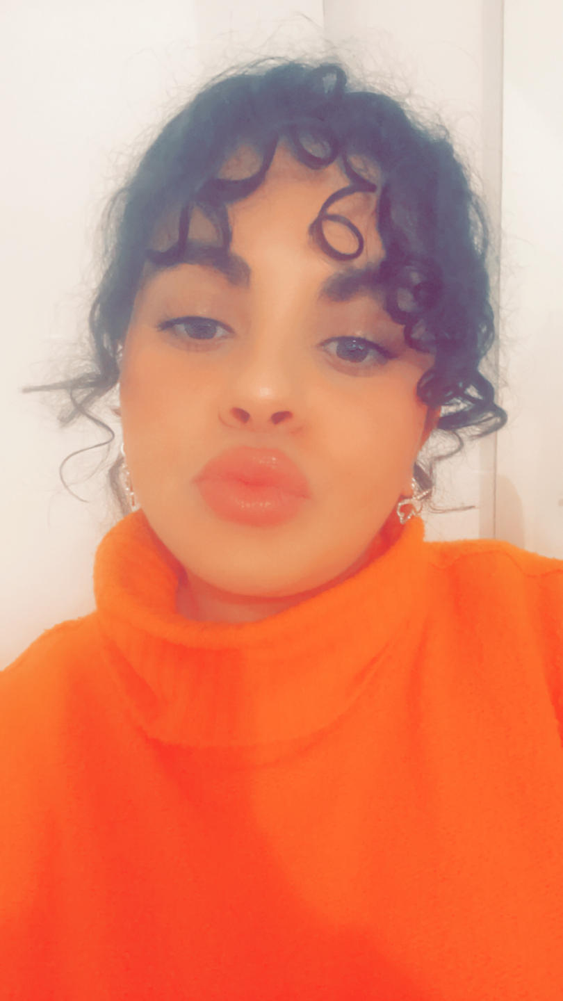 Dolove from XLoveCam
