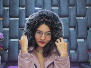 SeleneRoussel Blowjob XXX Cams - Photo 10/21