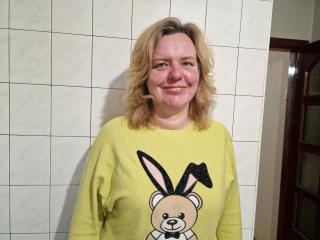 Watch VestaWoody live on cam on XLoveCam