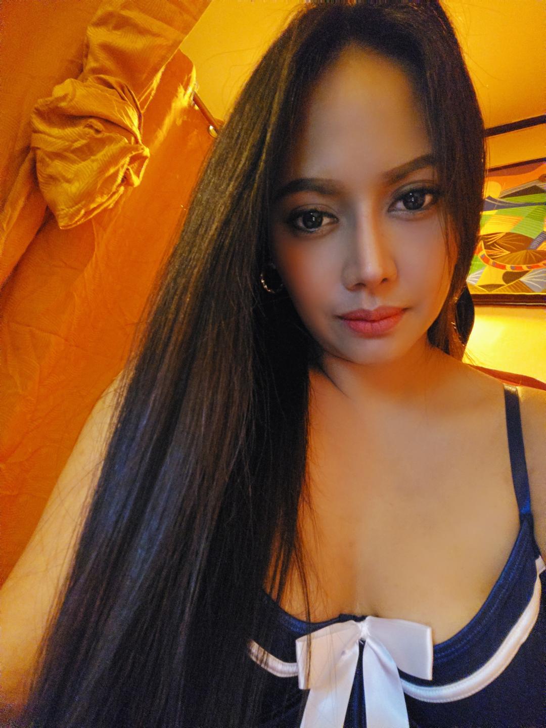 Looca29 from XLoveCam