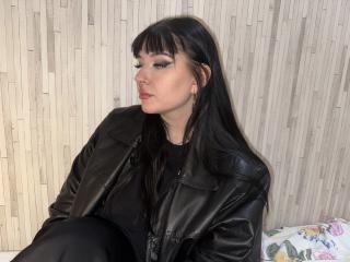 ShellyFire Blowjob XXX Cams - Photo 6/11