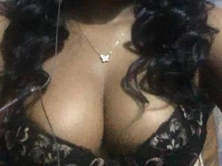 Watch BarbaraSweetz live on cam on XLoveCam