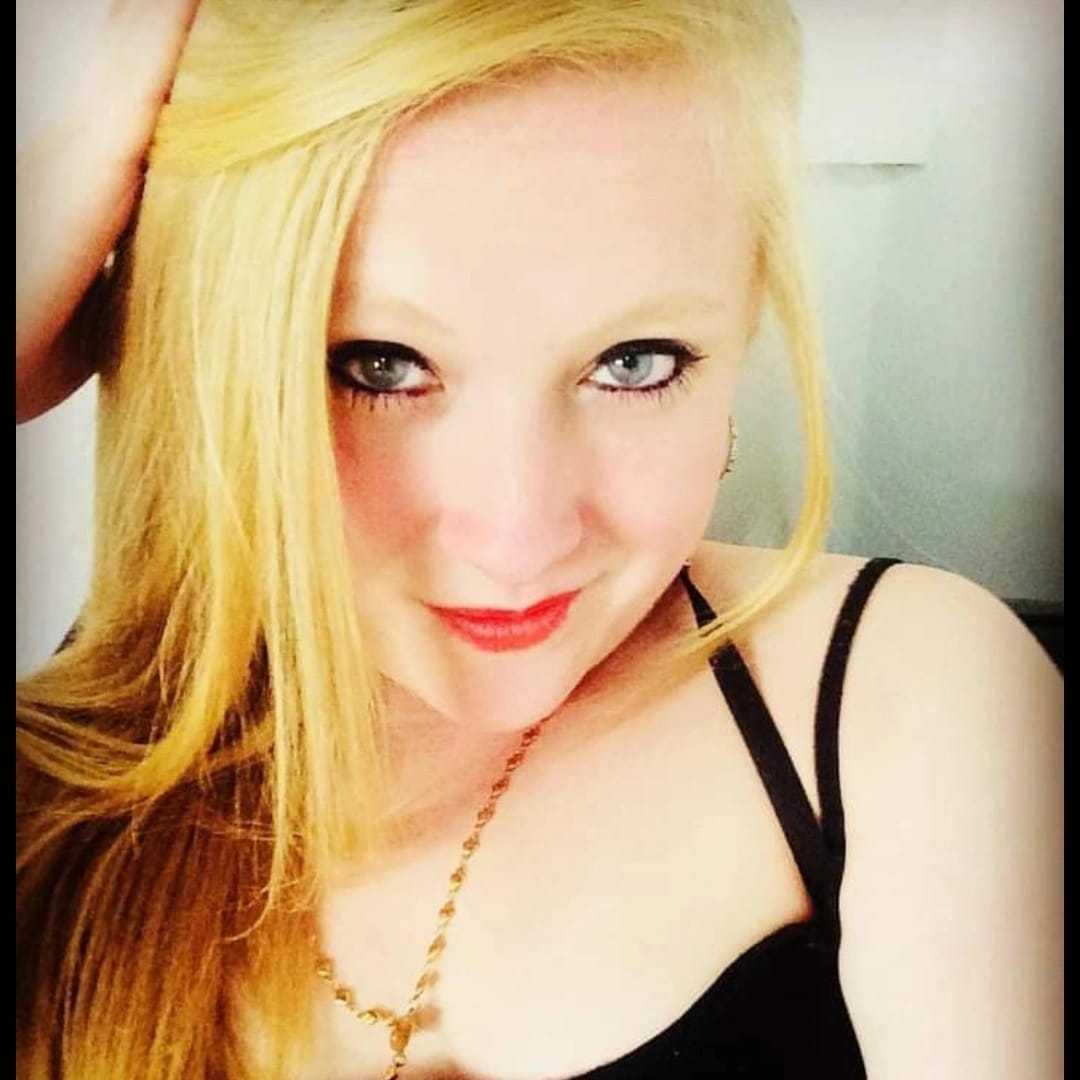 AliceCathyHot from XLoveCam