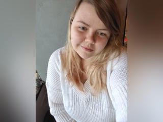 AsmiTKeyn live cam model at XLoveCam