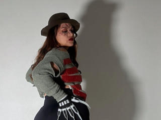 SkylarDesire Blowjob XXX Cams - Photo 18/21