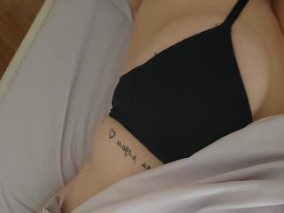 BountyGirl Image Gallery
