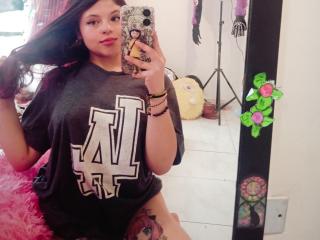 SophieHill Fellation XXX Cams - Photo 4/21