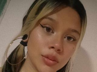 SamantaGreen Blowjob XXX Cams - Photo 17/20