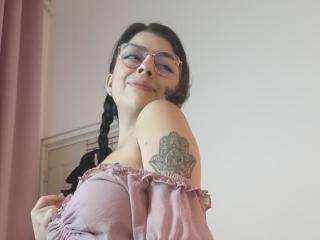 AnntonellaWatson Webcam Porno Live - Photo 4/21