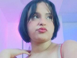 Blueeskyy live cam model at XLoveCam