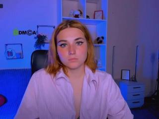 Watch CaseyMeli live on cam on XLoveCam