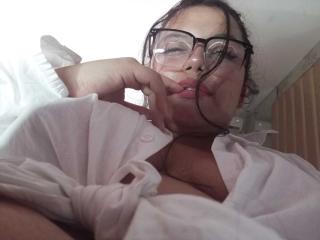 KonyBella Seins Show XXX en Direct - Photo 11/21