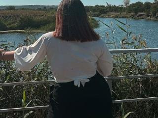 Yulianiya live cam model at XLoveCam