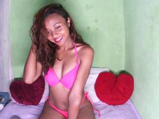 Live Chat with Narami on XLoveCam