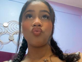 SofiFoxy69 Fellation XXX Cams - Photo 5/21