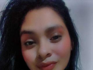 Watch AnnyRivera live on cam on XLoveCam
