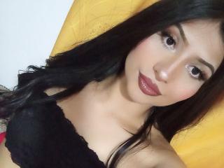 ZarayWhitmore MILF Live - Photo 9/21