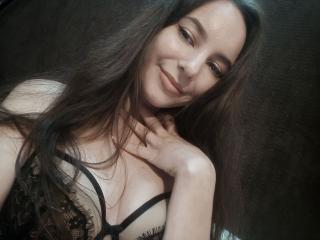 ApheliaAddington Webcam Porno Live - Photo 4/21