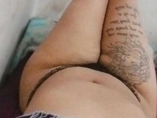 BundudaSexy live cam model at XLoveCam