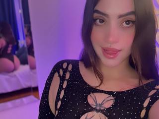 NaireaBeaumont Pussy Video Webcam - Photo 13/21