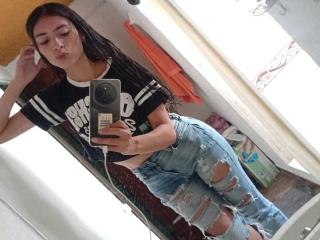 AlanaMoore Webcam Porno Live - Photo 8/21