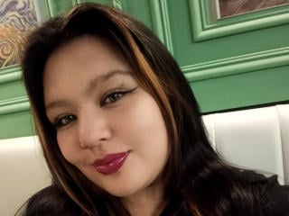 CaroHotcg live cam model at XLoveCam