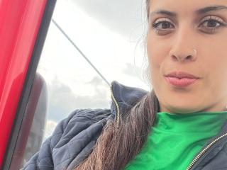 LouiseHott69 Image Gallery
