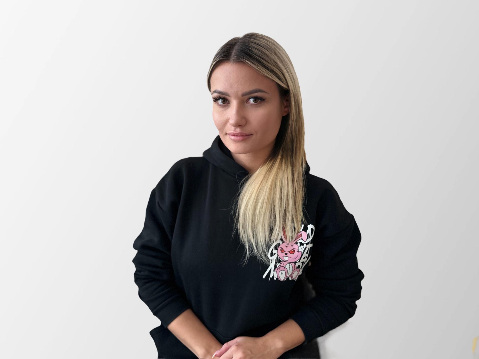 LexiLure from XLoveCam
