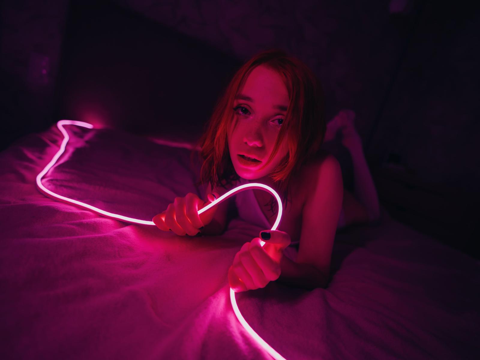 DarkWilllow — live cam photo 3